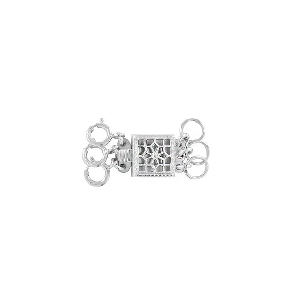 Ornate Square No Tangle Clasp - Silver / Triple - Necklaces - Ofina