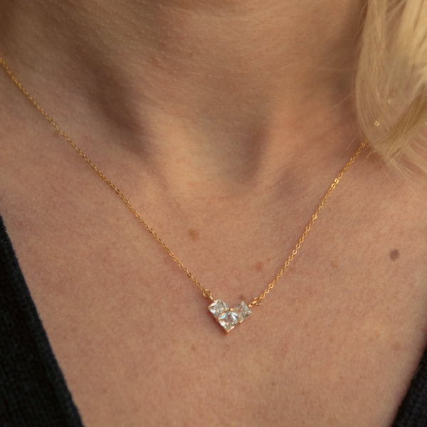 Animated Heart Necklace - - Necklaces - Ofina