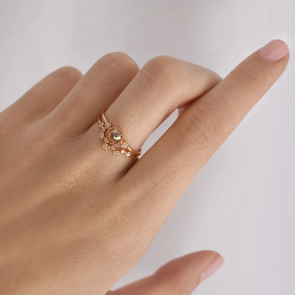 18k Bezel Chevron Diamond Ring - - Rings - Ofina