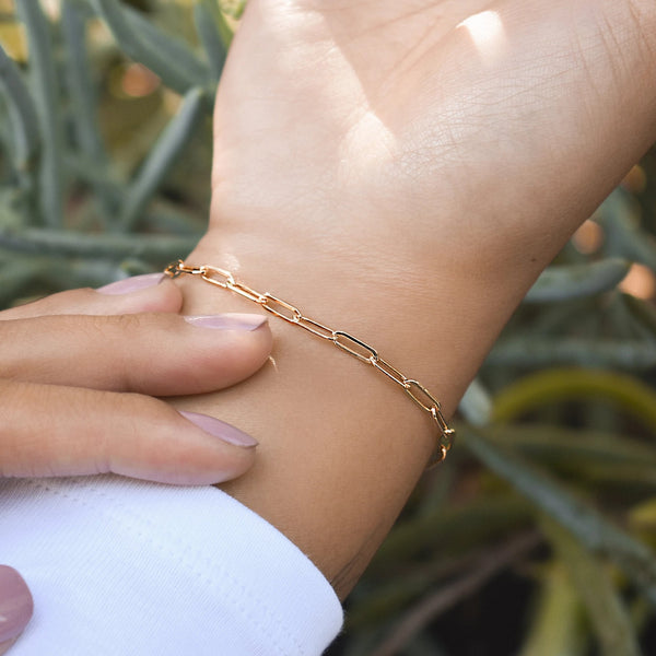 Oval Link Chain Bracelet - - Bracelets - Ofina