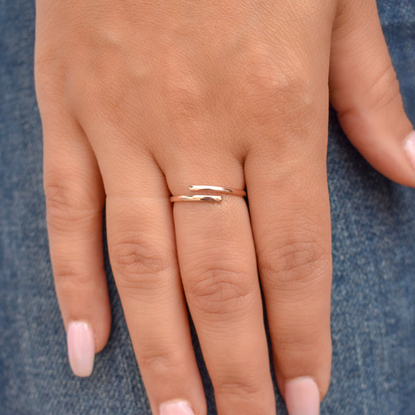 10k Solid Gold Open Twirl Ring - - Rings - Ofina