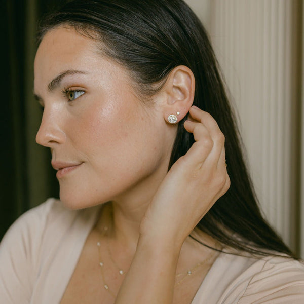 18k Solid Gold Round Halo Diamond Studs - - Earrings - Ofina