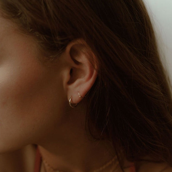 10k Solid Gold Huggie Hoops - - Earrings - Ofina