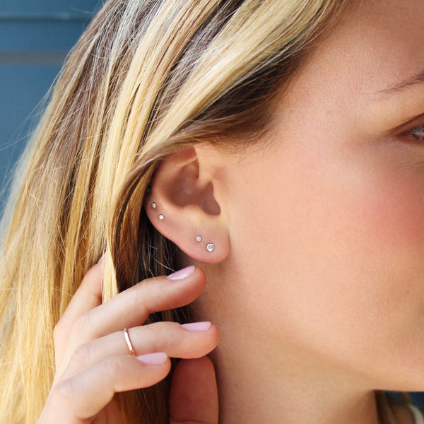 10k Solid Gold CZ Studs - - Earrings - Ofina