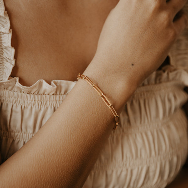 Thick Paperclip Bracelet - - Bracelets - Ofina
