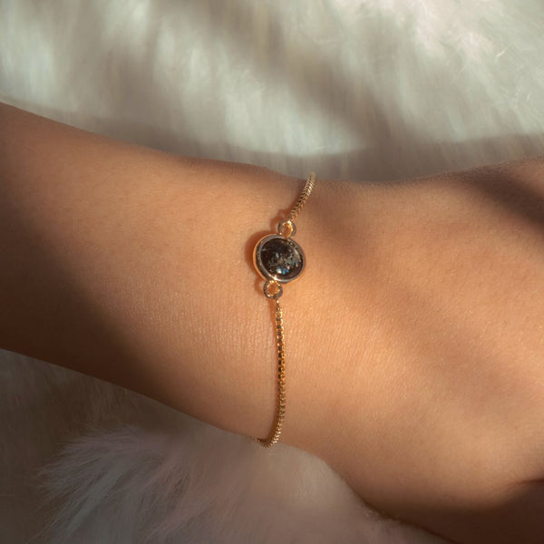 Round Black Resin Adjustable Bracelet - - Bracelets - Ofina