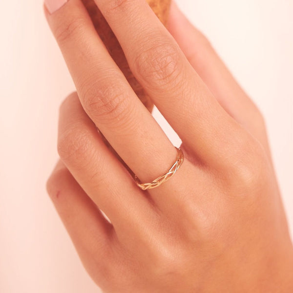 10k Solid Gold Twist Ring - - Rings - Ofina