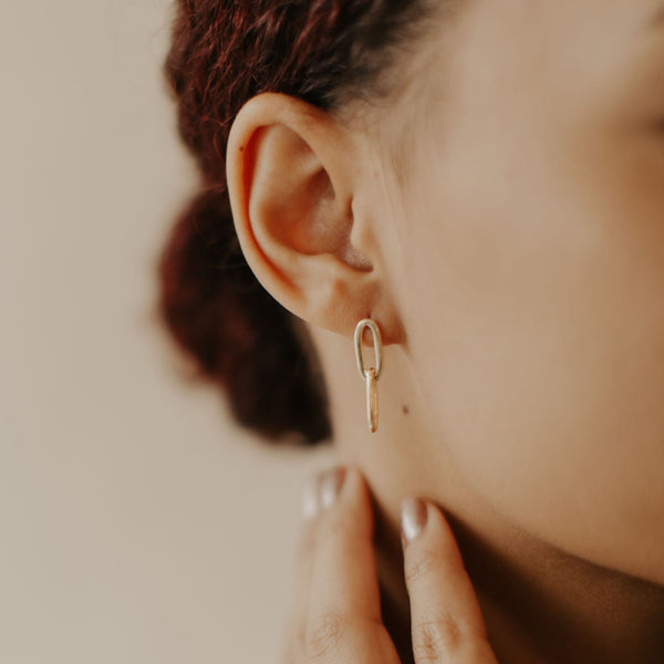 Thick Double Paperclip Studs - - Earrings - Ofina