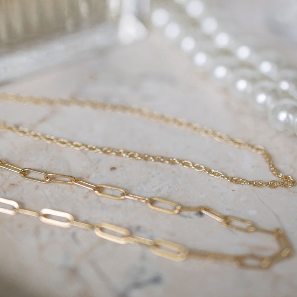Oval Link Chain Necklace -  - Necklaces - Ofina